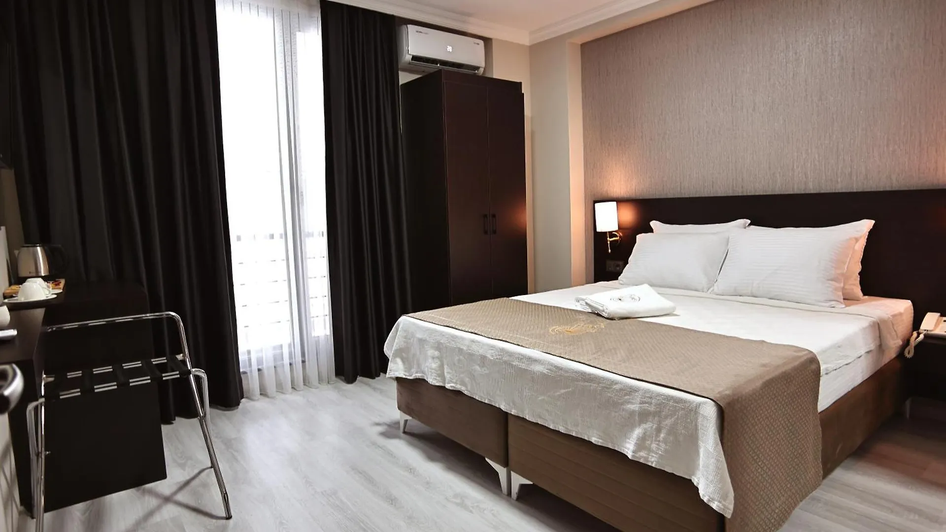 Mays Royal Hotel Istanbul Turkey